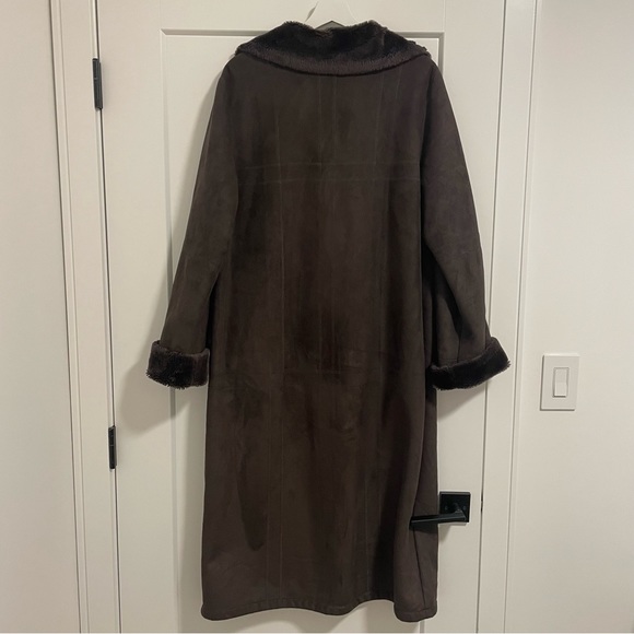 Vintage Faux Suede and Fur Olive Green Coat Jacket - Picture 5 of 6